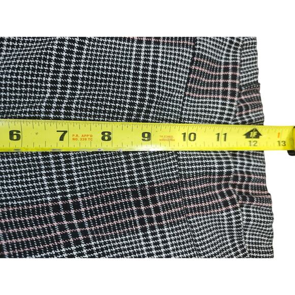 Old Navy High-Rise Career Pants Black Pink Plaid Size 16 Punk Rockabilly Grunge - Picture 4 of 8